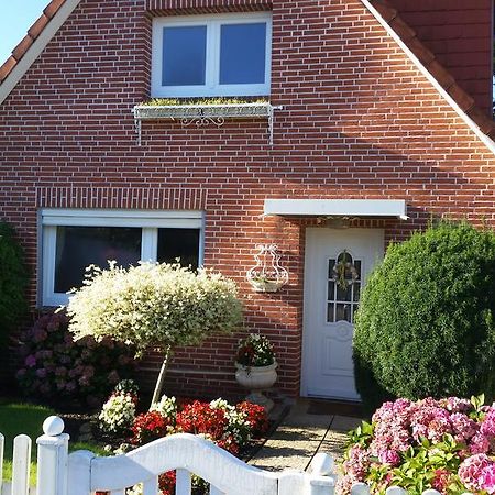 Ferienhaus Am Hasselberg Husum Husum  Buitenkant foto